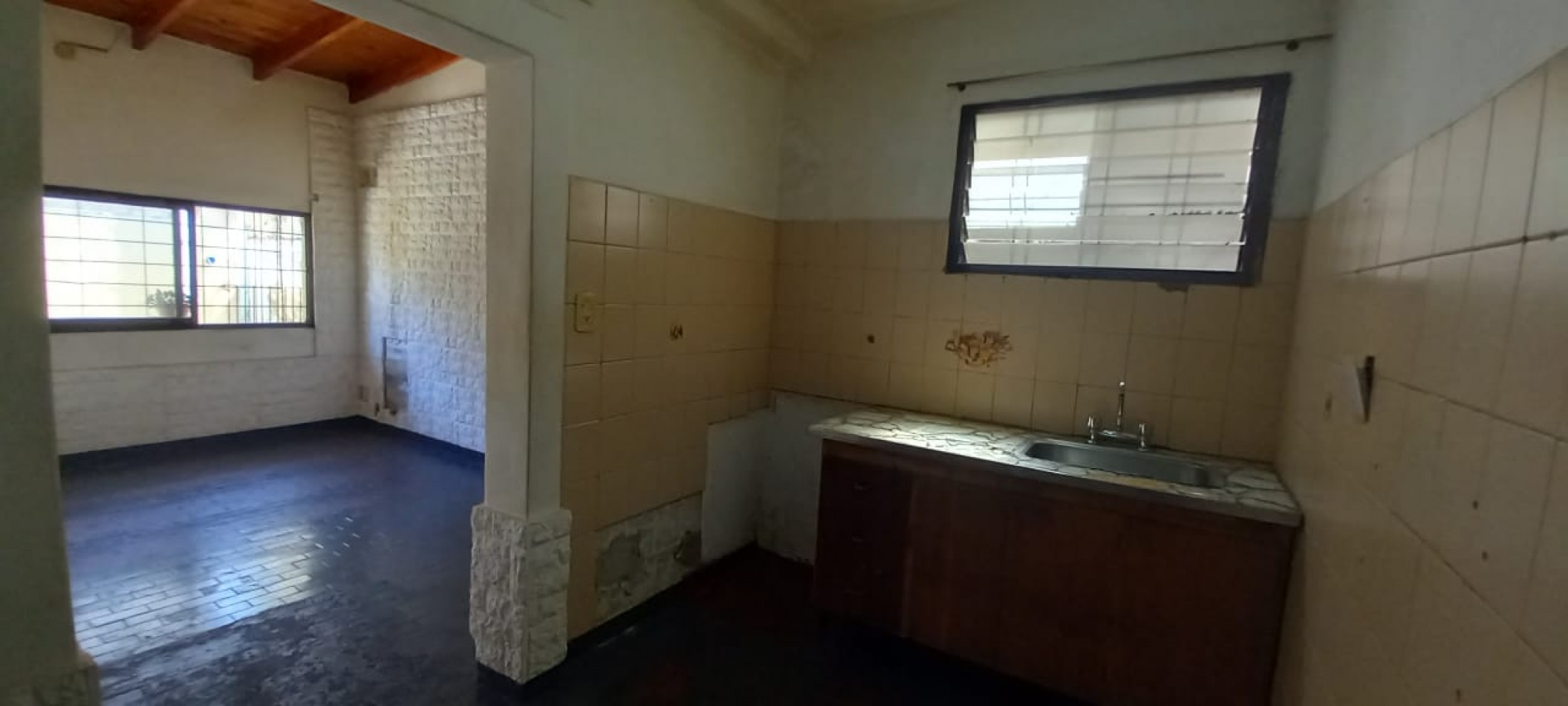 ALQUILER PH 3 AMBIENTES CON PATIO