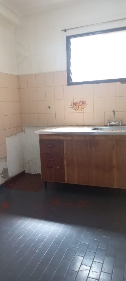 ALQUILER PH 3 AMBIENTES CON PATIO