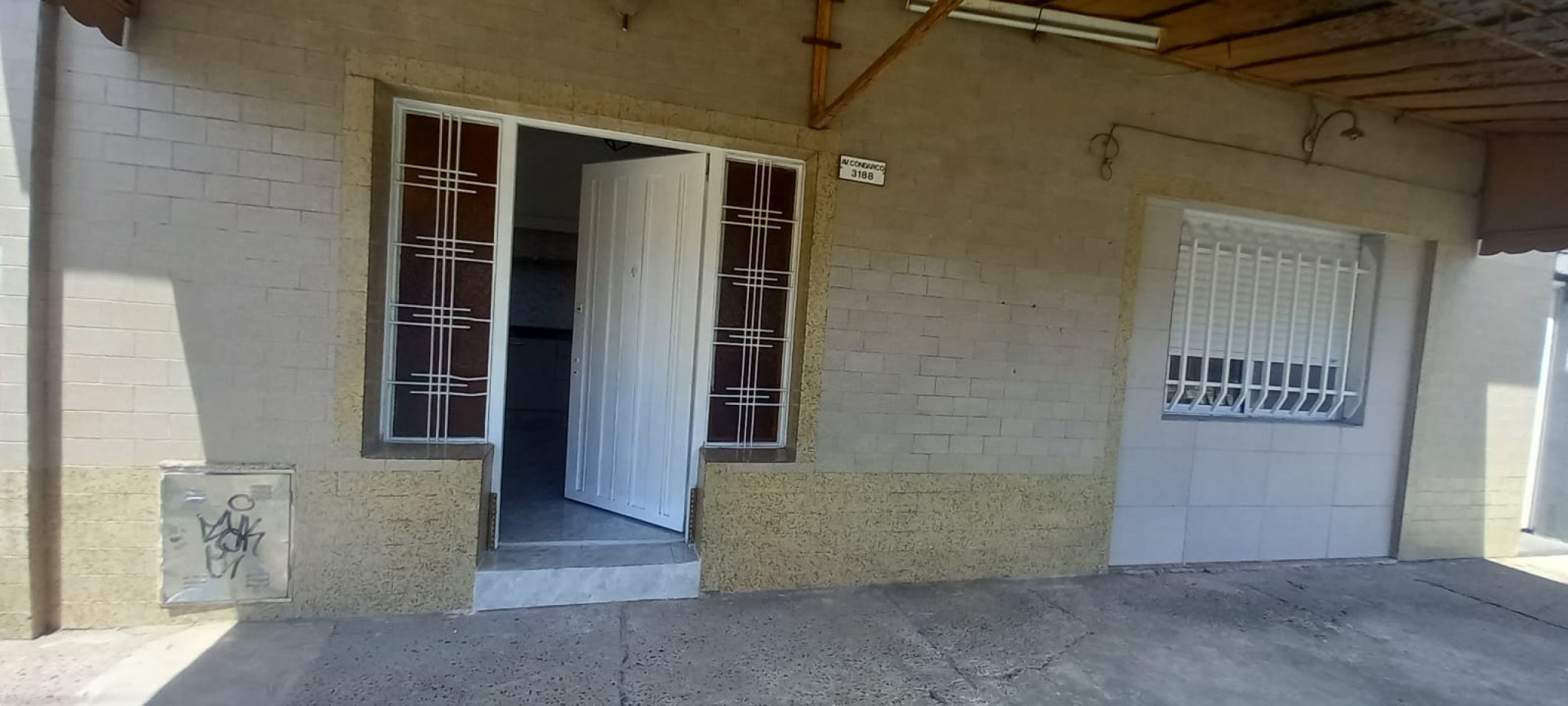 ALQUILER DE PH 2 AM A ESTRENAR AL FRENTE. 