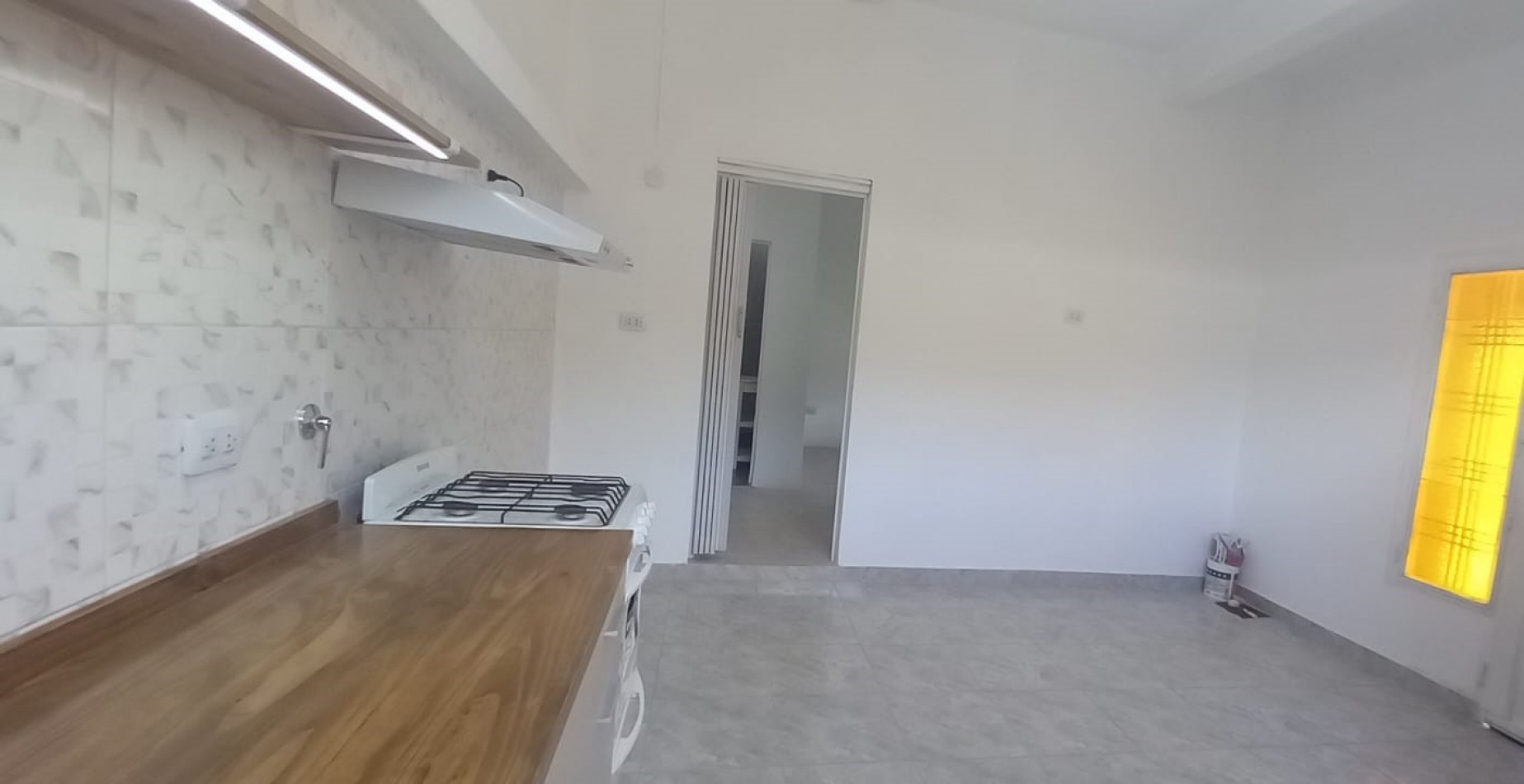 ALQUILER DE PH 2 AM A ESTRENAR AL FRENTE. 