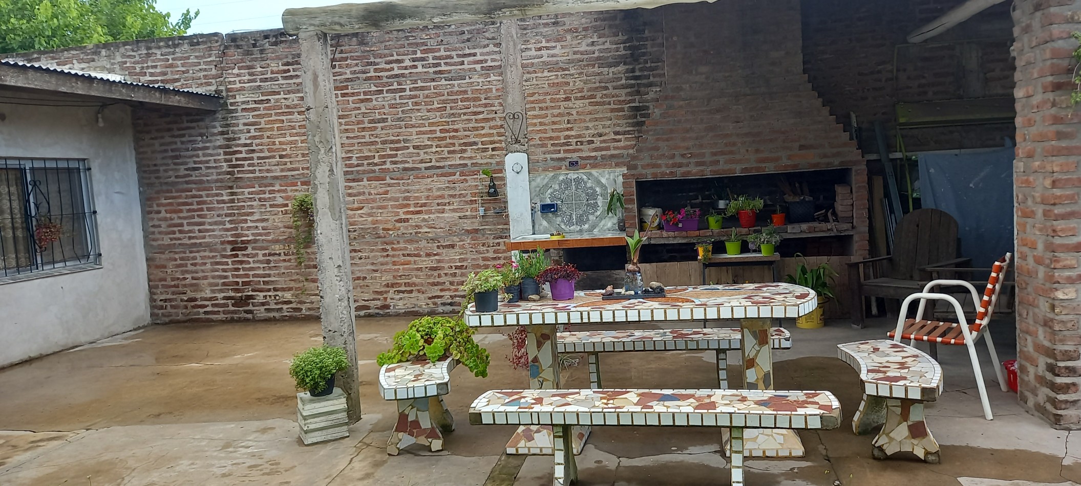 venta de casa mas dptos en block.