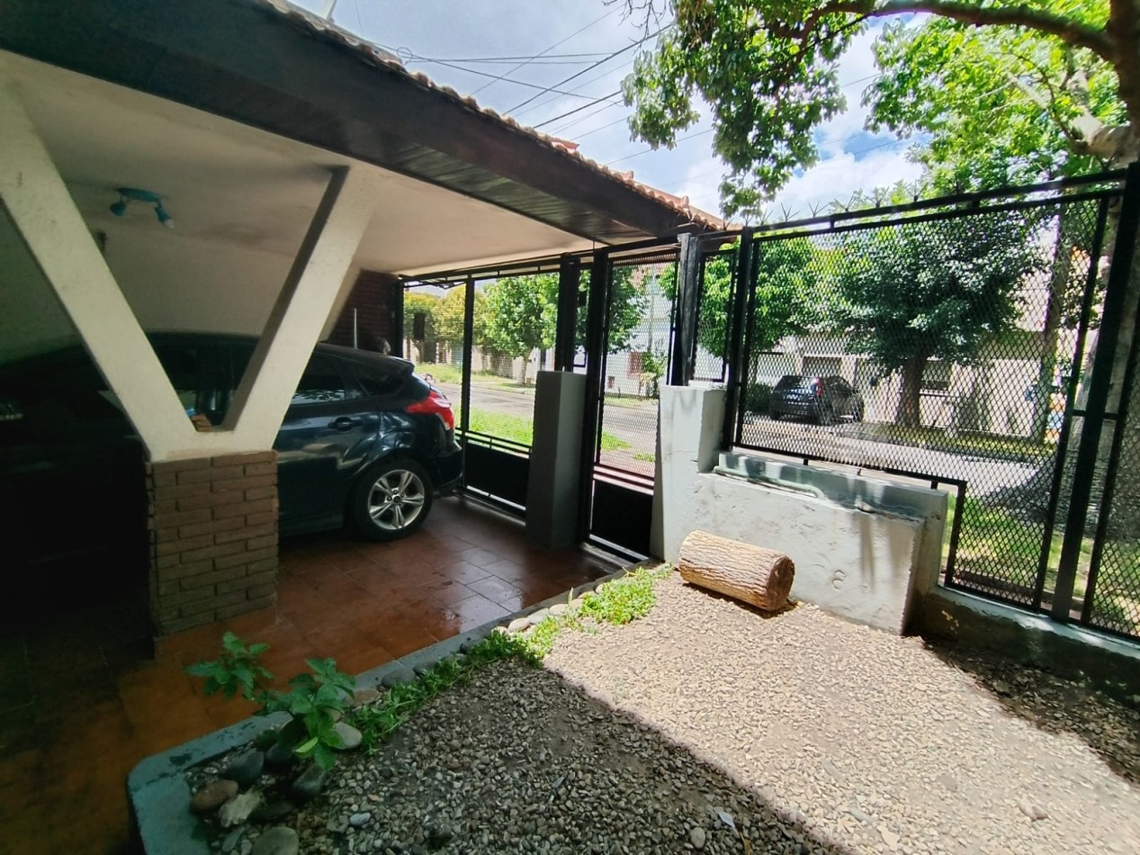 Alquiler de departamento 3am con cochera y patio con lavadero 