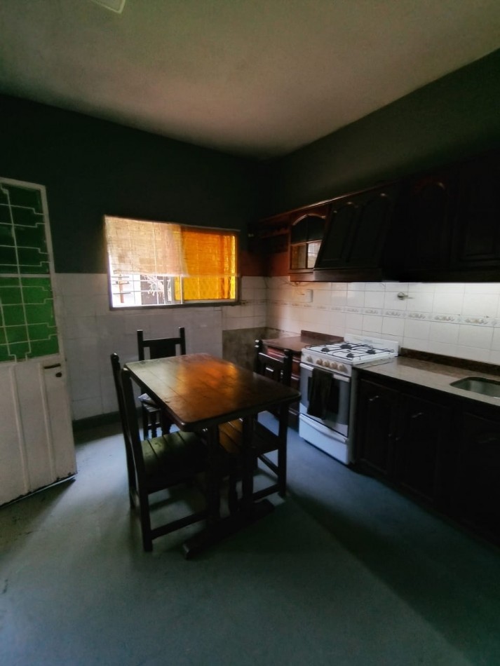 Alquiler de departamento 3am con cochera y patio con lavadero 