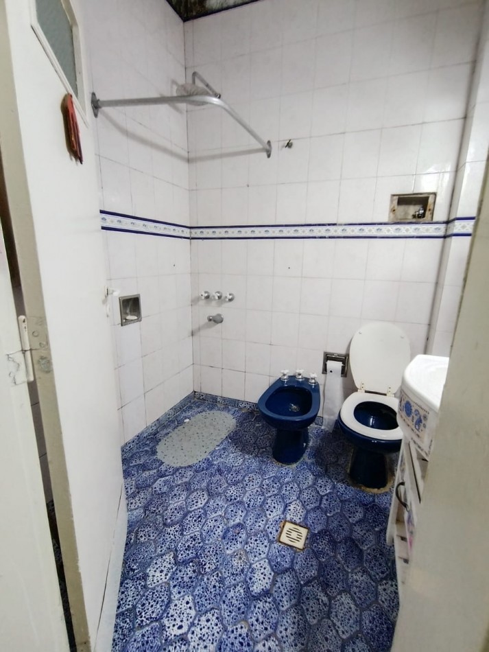 Alquiler de departamento 3am con cochera y patio con lavadero 