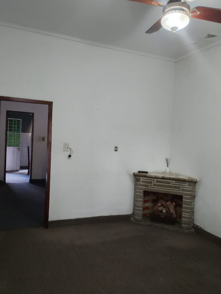 Alquiler de departamento 3am con cochera y patio con lavadero 