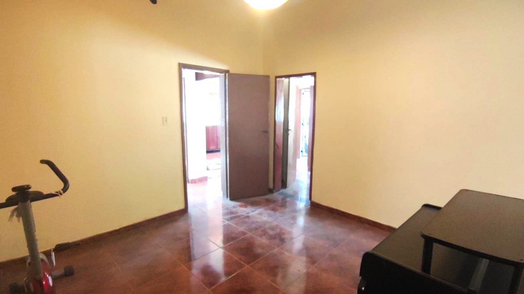 ALQUILER DE CASA 3 AMBIENTES