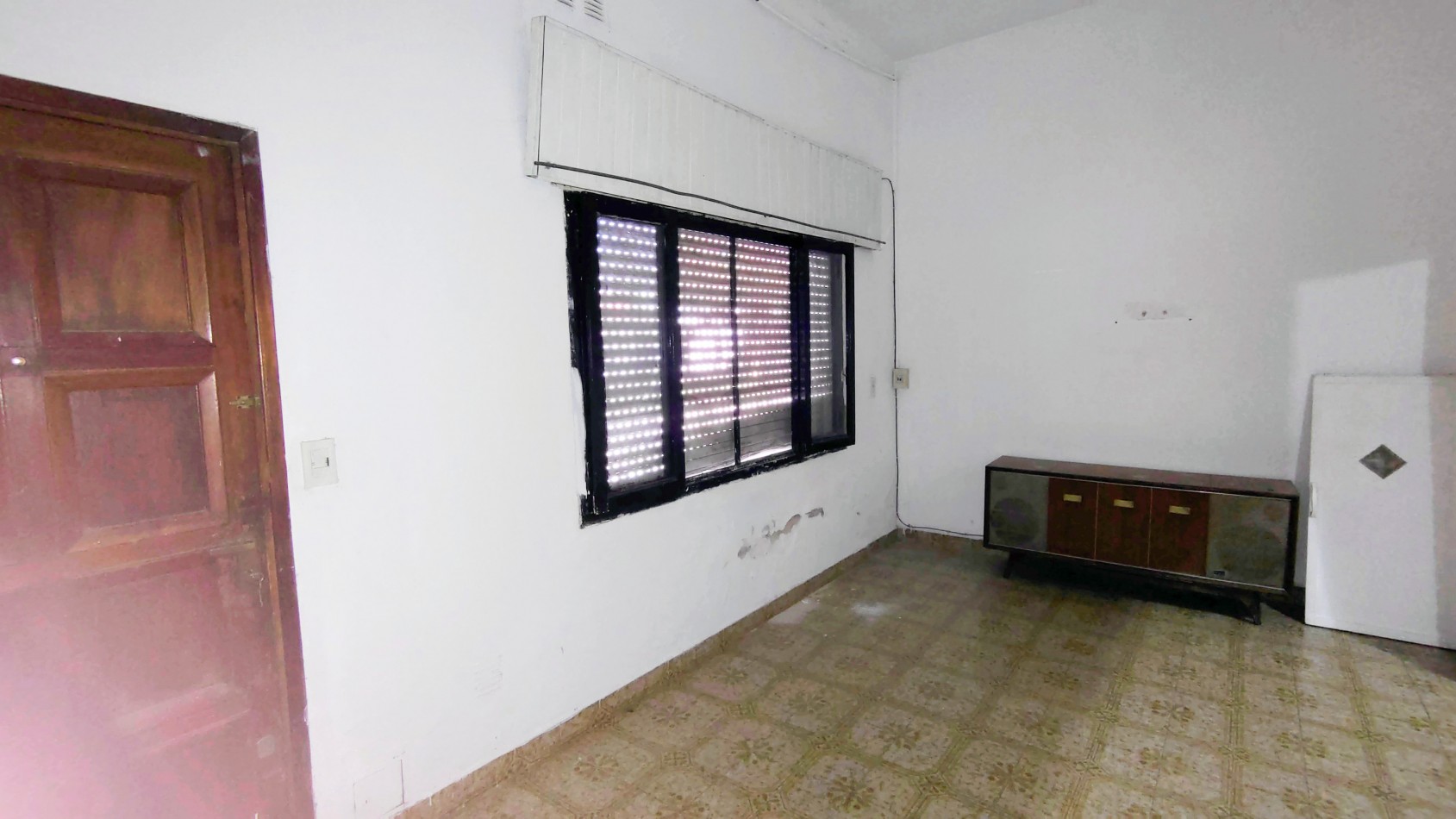 VENTA DE CASA EN ESQUINA CON TERRAZA, PATIO Y GARAJE + DTO 2 AM A TERMINAR
