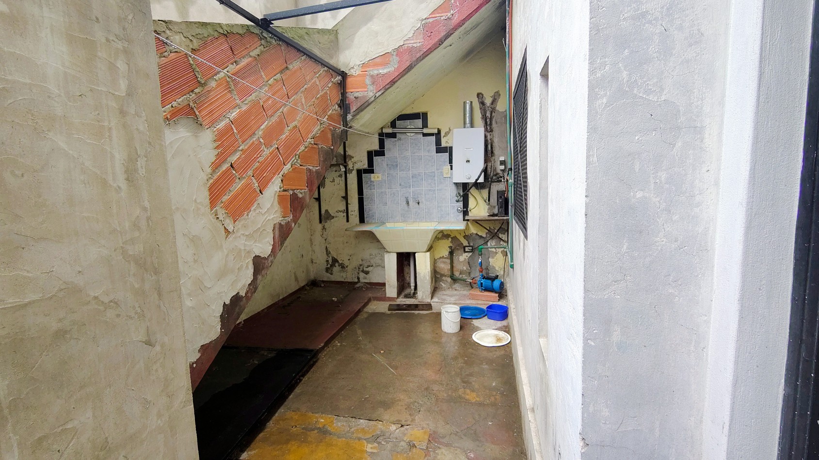 ALQUILER DEPARTAMENTO PH 3 AMBIENTES CON 2 PATIOS