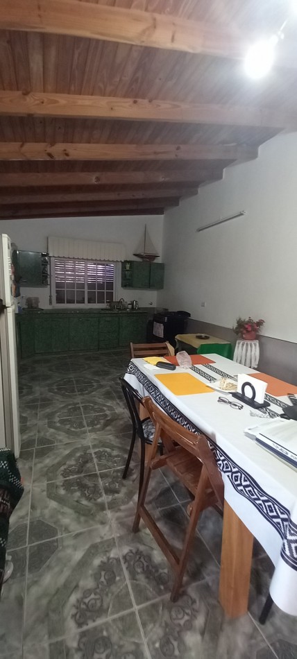 venta de casa mas dptos en block.