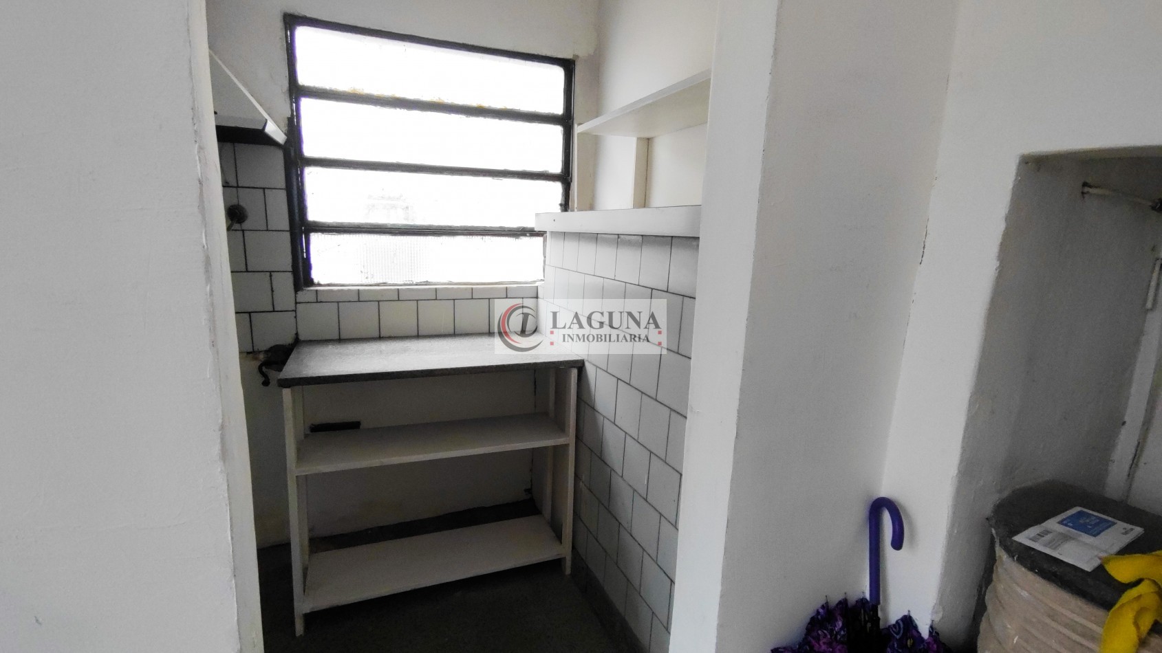 ALQUILER DE PH 3 AMBIENTES CON PATIO Y GARAGE CUBIERTO