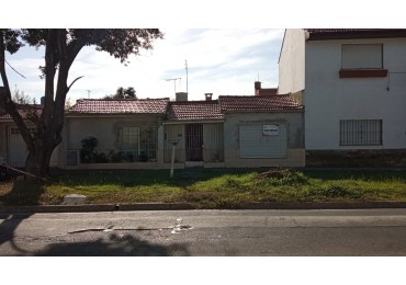 VENTA CASA 3 AM CON GARAGE