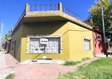 VENTA DE CASA EN ESQUINA CON TERRAZA, PATIO Y GARAJE + DTO 2 AM A TERMINAR